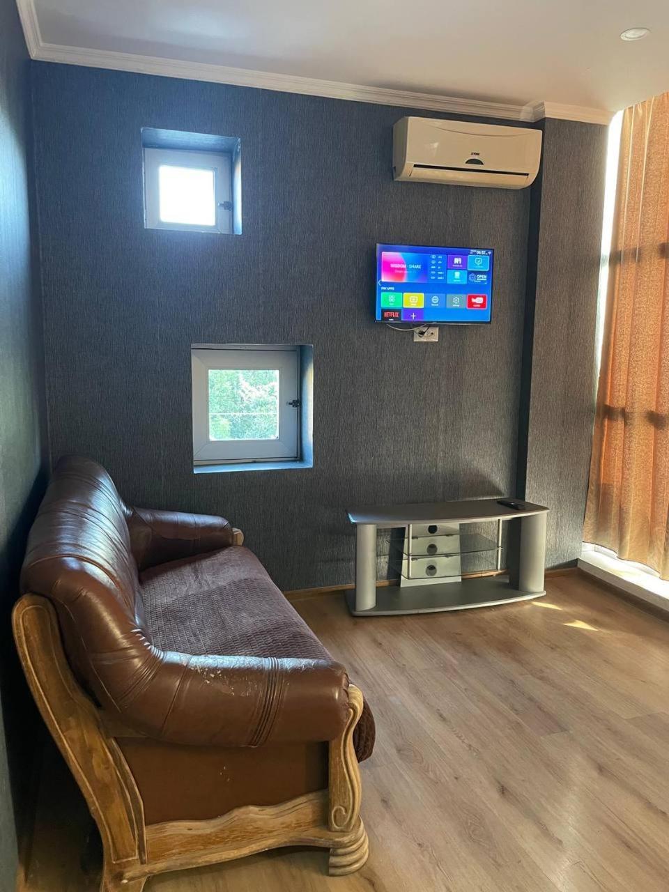 Hotel Like Tbilisi Bagian luar foto